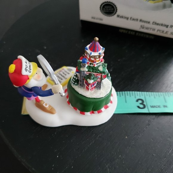 Dept 56 Making Each House, Checking It Twice - Picture 7 of 8